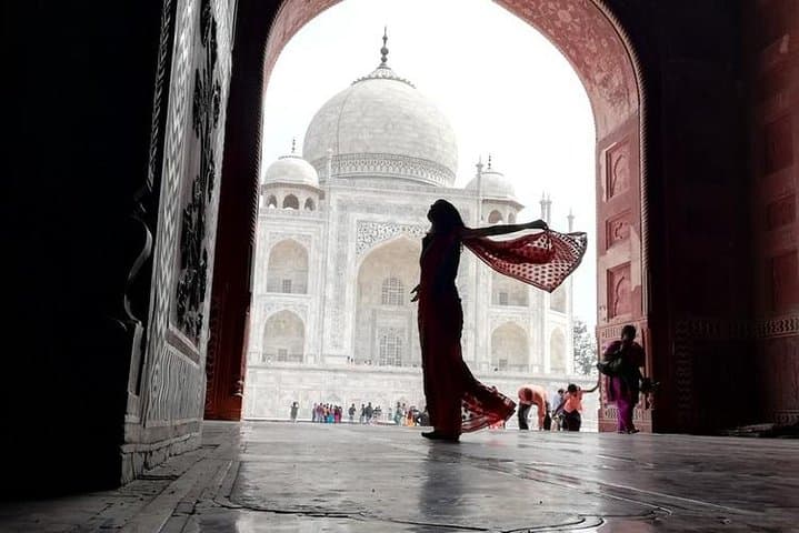 Overnight Agra and Bharatpur Bird Sanctuary: Taj Sunrise & Keoladeo Safari photo 5
