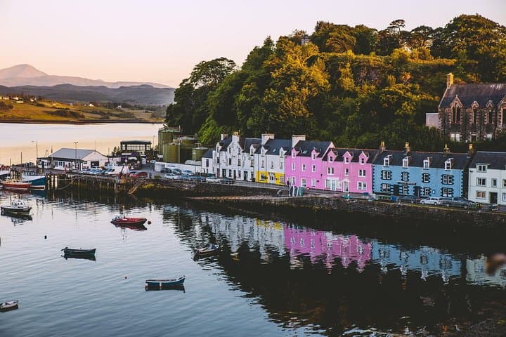 6-Day Outer Hebrides & Isle of Skye Tour with Optional Jacobite Steam Train photo 6