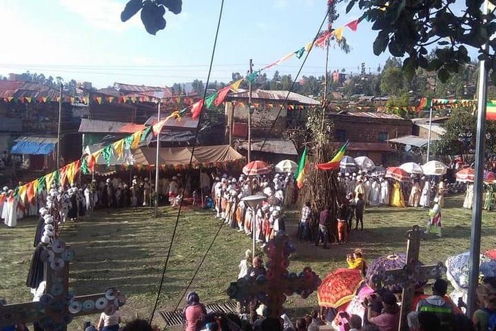 Meskel Festival & Lalibela 5-Day Cultural Tour — Rock-Hewn Churches and Celebration photo 3