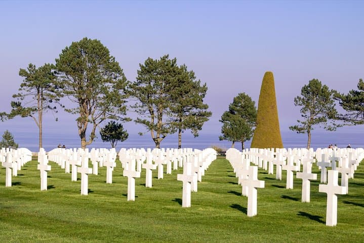 Explore History on a Day Trip from Paris to Normandy's D-Day Beaches photo 4