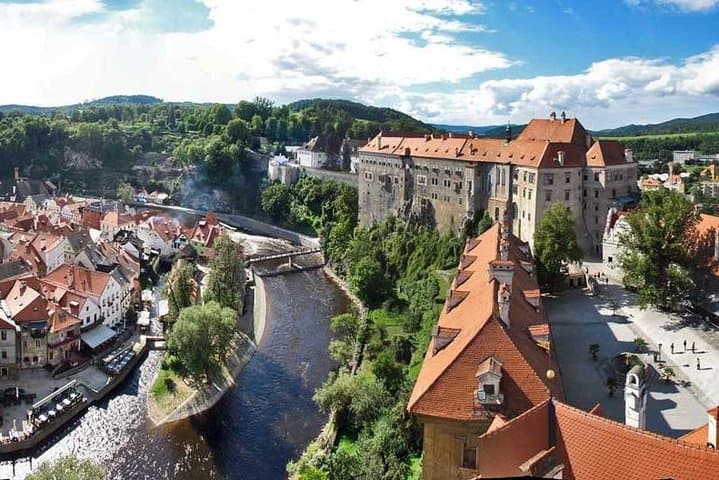 Cesky Krumlov Day Trip from Prague — Private Walking Tour & Castle Visit photo 4
