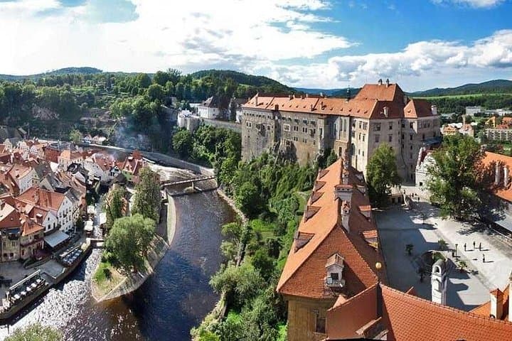 Private Cesky Krumlov Day Trip from Prague to Vilshofen: UNESCO Medieval Town Walk photo 4