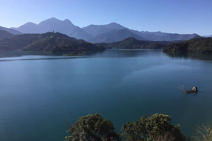Two-Day Private Tour to Sun Moon Lake, Puli & Lukang: Scenic Lake, Indigenous Culture, and Historic Old Town