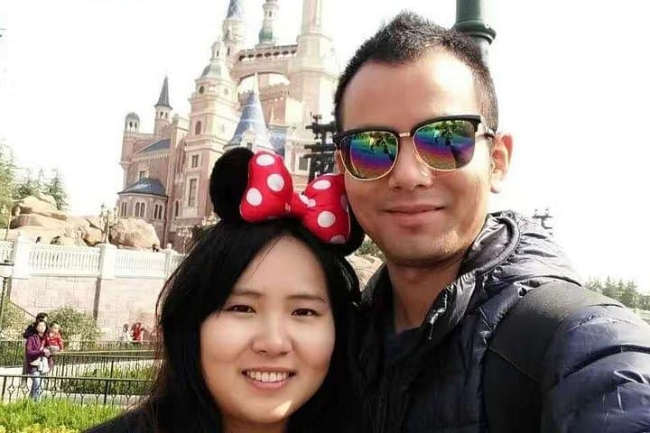 Private Shanghai Disneyland Day Tour — Stress-Free Park Access and Evening Fireworks photo 1