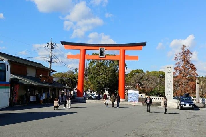 Mt Fuji Chartered Taxi Tour: Shiraito Falls, Fujinomiya Sengen Shrine & Miho no Matsubara photo 5