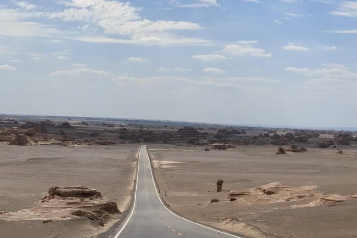Private Jeep Tour to Yadan National Geological Park from Dunhuang photo 4