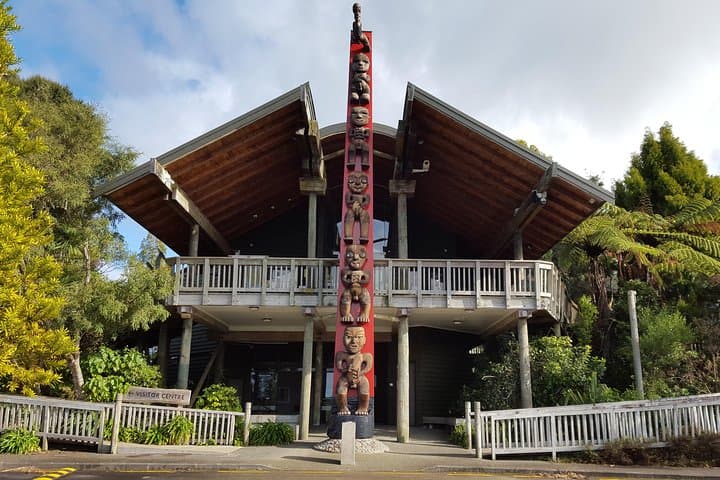 Piha Beach & Waitakere Ranges Afternoon Tour from Auckland photo 2