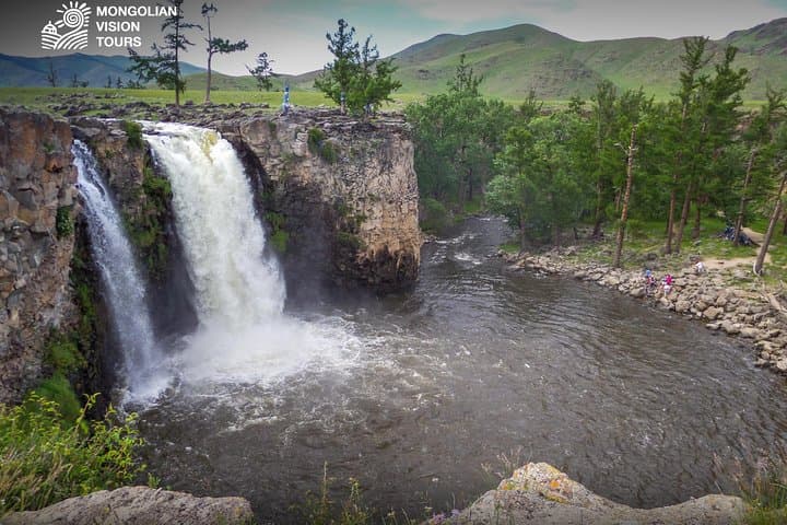 7-Day Mongolian Heartland: Horse Treks, Khorgo Volcano & Takhi Wildlife photo 6