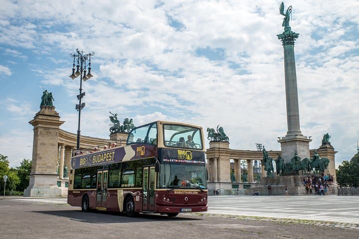 Budapest Hop-On Hop-Off Big Bus: Best Stops, Tips & 1–3 Day Pass photo 2