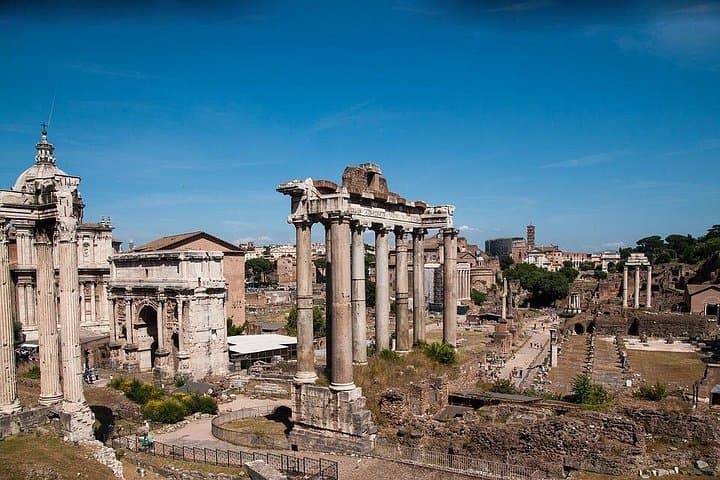 Arena Access: Colosseum, Palatine Hill & Roman Forum Guided Tour in Rome photo 3