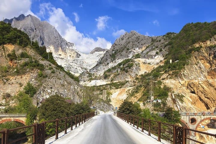 Jeep Through Carrara's Marble Quarries: 4x4 Marble Cave & Colonnata Tasting Tour photo 3