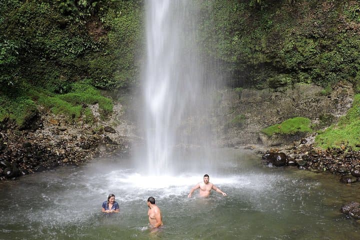 Puyo Jungle Full-Day Adventure: Amazon Wildlife, Waterfalls & Canoe photo 5