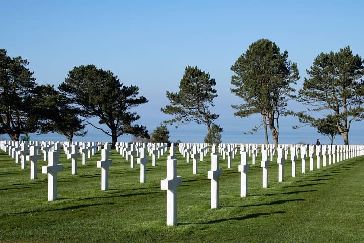 Omaha Beach Expedition: Journey through History from Paris to Normandy photo 4