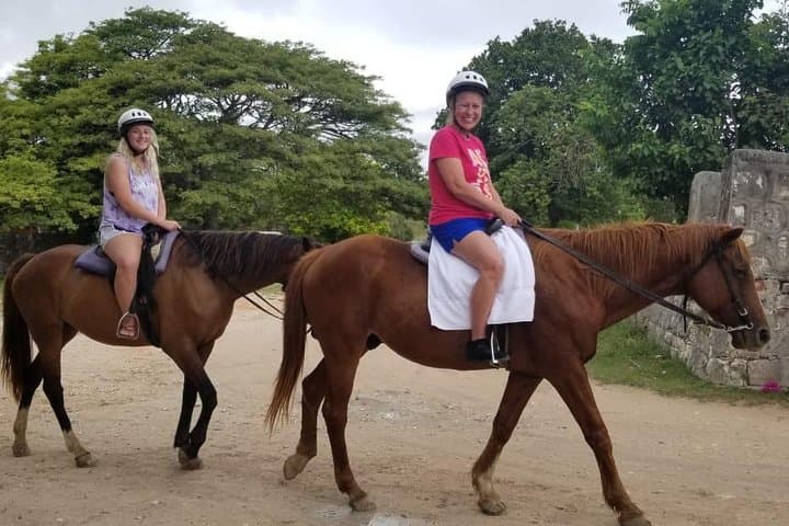 Braco Stables Horseback Ride & Swim — Ocho Rios Coastal Horseback Adventure photo 5