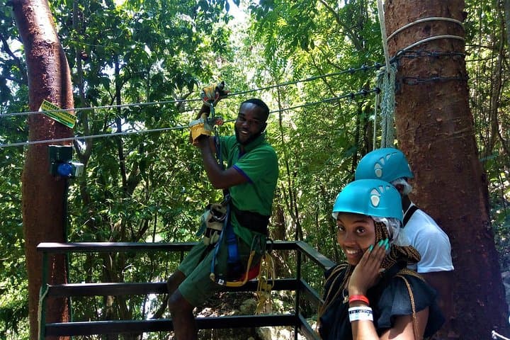 Dunn's River Falls: Climb the Cascades and Zipline Over Ocho Rios photo 2