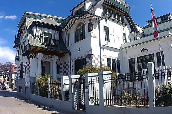Valparaíso & Casablanca: Private Wine and Culture Day Tour from Santiago photo 3