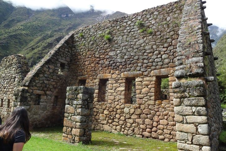 Short Inca Trail & Machu Picchu: 2-Day Express Trek to the Sun Gate photo 6