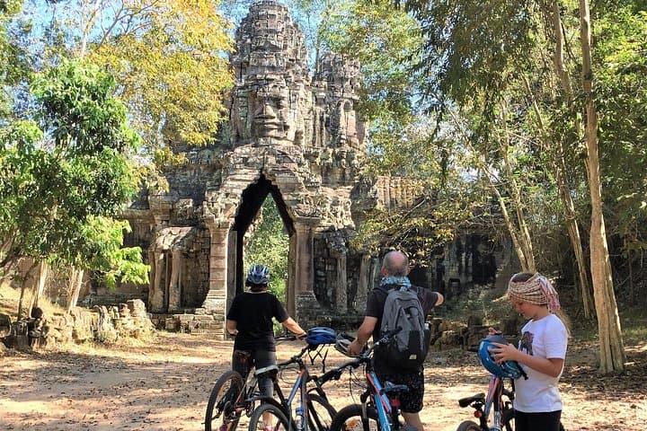 Angkor Bakeng Sunset Bike Tour: Pedal Through Jungle Temples to a Legendary Sunset photo 4