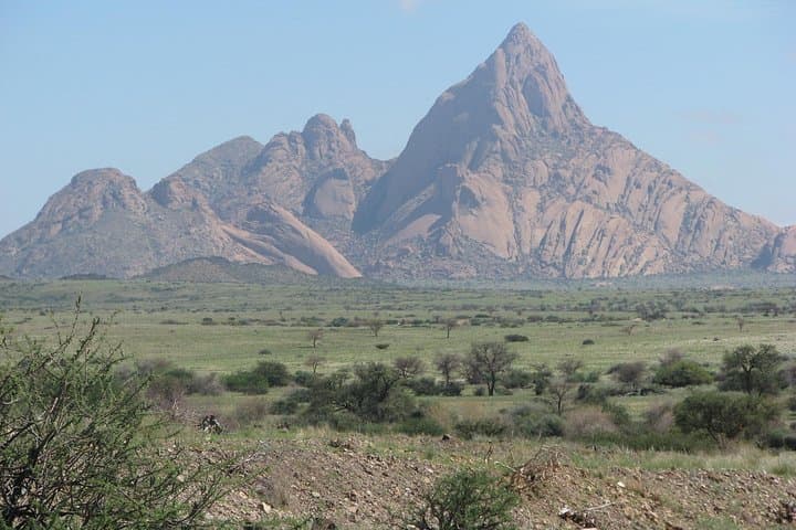 Spitzkoppe Day Tour from Swakopmund: Explore Namibia's Matterhorn