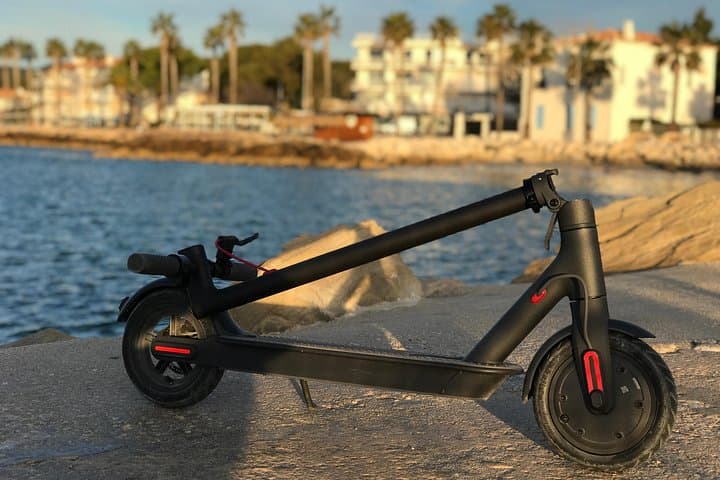 Electric Scooter Rental in La Ciotat — 24‑Hour Trottilib Scooter Guide photo 2