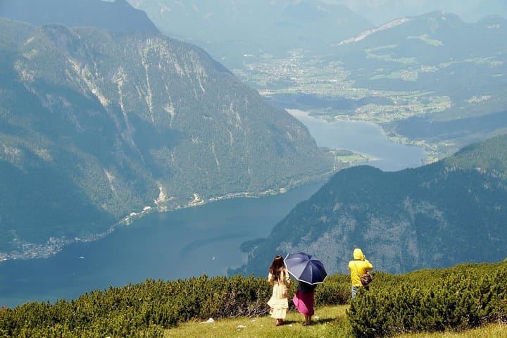Prague to Salzburg Private Transfer: 2-Hour Hallstatt Stop photo 6