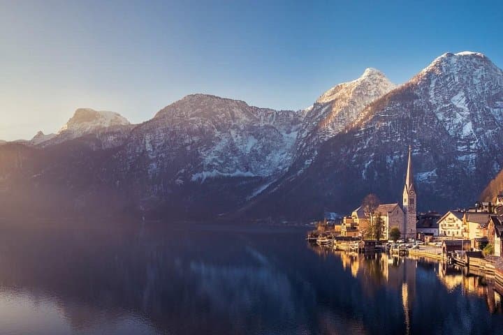 Christmas Day Trip to Hallstatt from Vienna — Small-Group Alpine Lakes & Markets photo 3