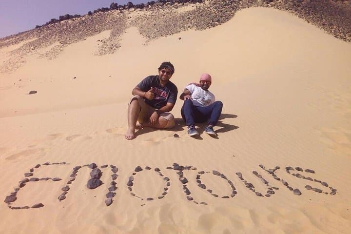 Day Trip to Bahariya Oasis: Black Desert & White Desert from Cairo