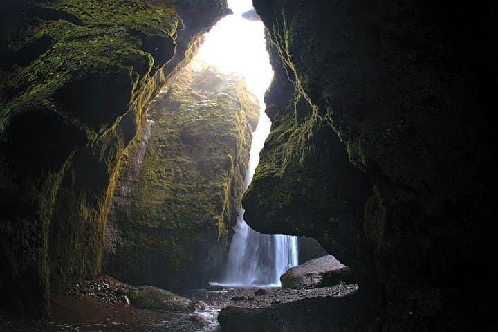 Iceland South Coast Highlights: Reynisfjara, Glaciers & Waterfalls Day Tour photo 1