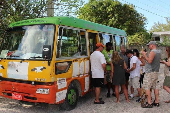 Negril One Love Bus Bar Crawl: Sunset Cliffs, Local Bars & Cliff Jumps photo 4