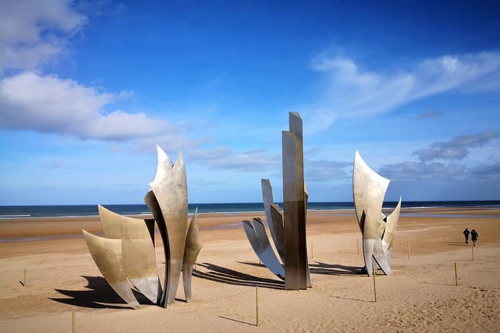 Explore History on a Day Trip from Paris to Normandy's D-Day Beaches photo 5