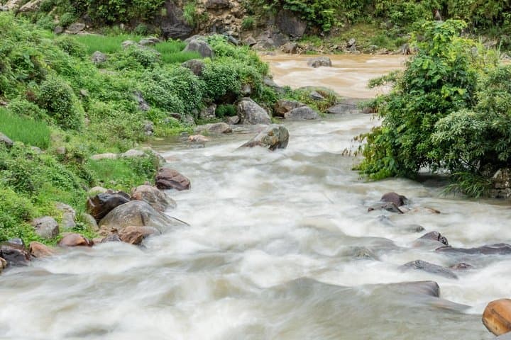 Muong Hoa Valley Hiking & Homestay: Sapa 2-Day Trek with Hmong Guides photo 4