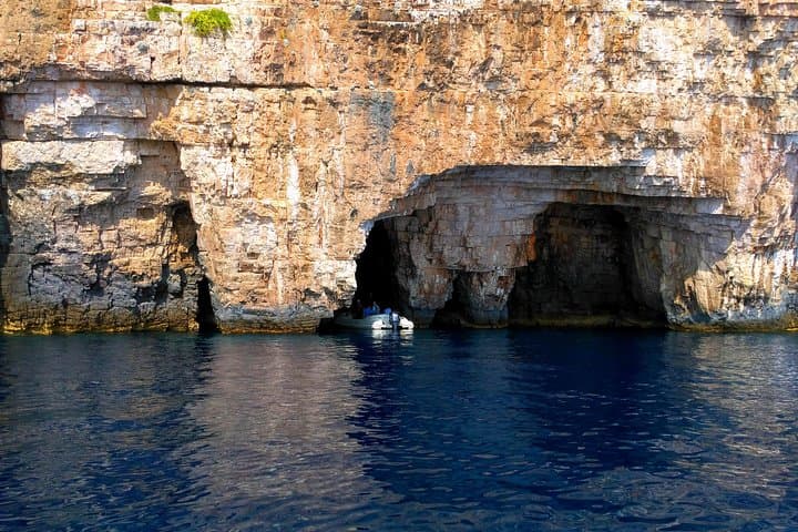 Blue Cave & Hvar — Private Five-Island Speedboat Tour from Split