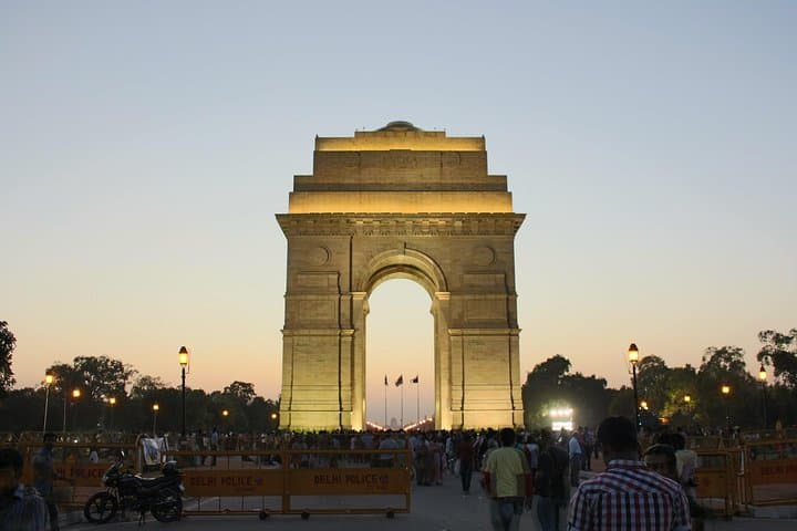 Luxury Golden Triangle 4-Day Tour — Delhi, Agra & Jaipur Highlights photo 6
