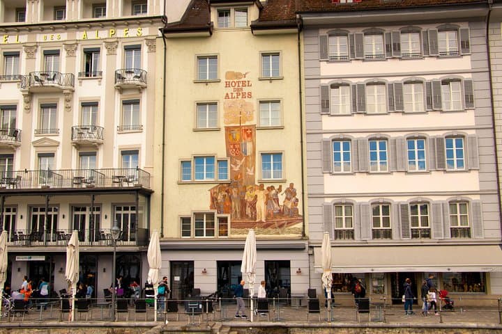Lucerne Art & Culture Walking Tour with a Local Guide photo 5