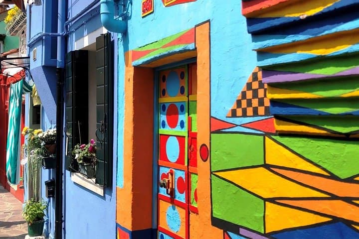 Half-Day Motorboat Cruise to Murano & Burano — Venice Lagoon Islands Guide photo 6