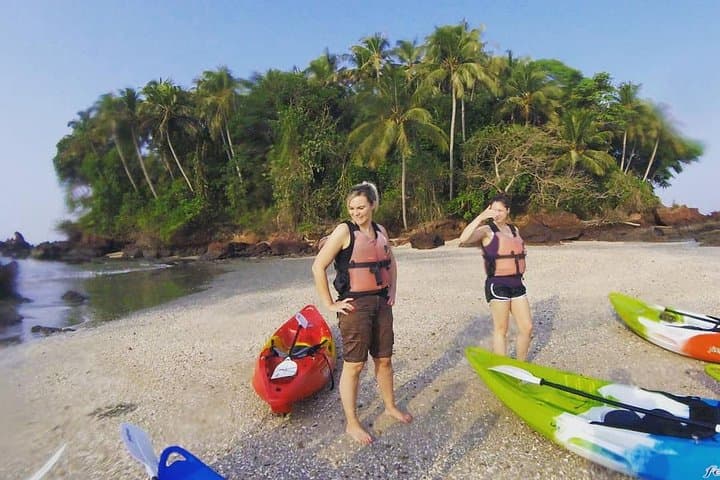 Paddle Dharmadam Island: Ocean Kayaking Near Kannur photo 2
