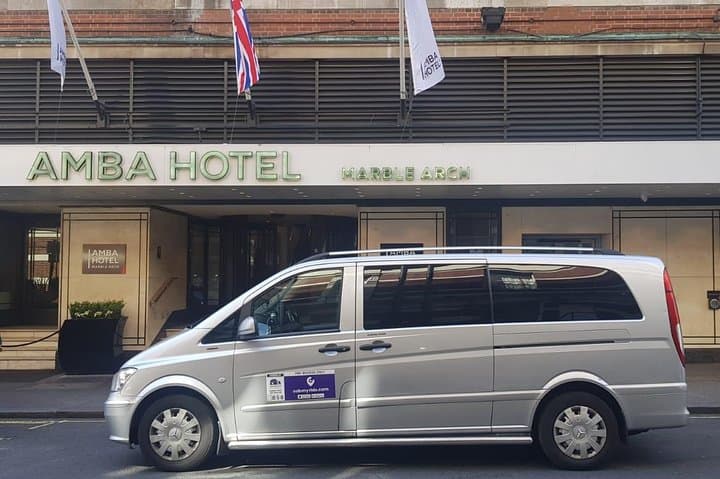 Private Southampton to Heathrow One-Way Transfer — Reliable Executive Transport photo 6