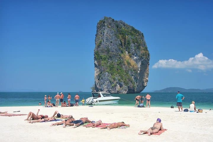 Krabi 4-Island Full-Day: Phra Nang, Poda, Chicken & Tup by Speedboat