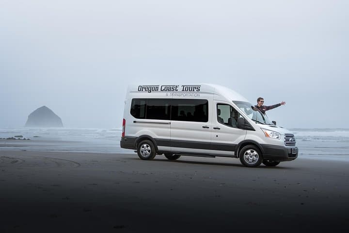 Private Oregon Coast Sightseeing Tour from Pacific City: Haystack Rock to Cape Meares