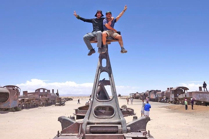 6-Day Bolivia Adventure: La Paz, Tiwanaku & Uyuni Salt Flat Tour photo 2