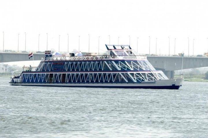 Cairo Nile Dinner Cruise: 2-Hour Night Cruise with Buffet & Live Shows photo 5