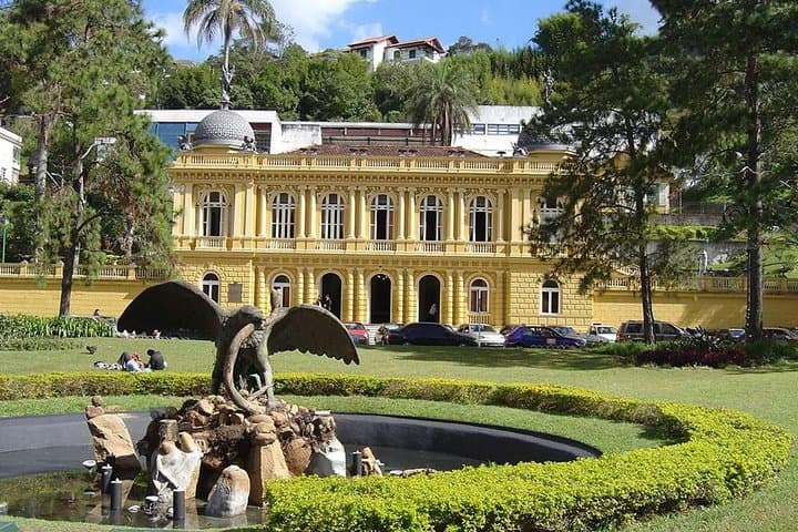 Imperial Petrópolis Tour: Palace, Cathedral & Rua Teresa Shopping photo 2
