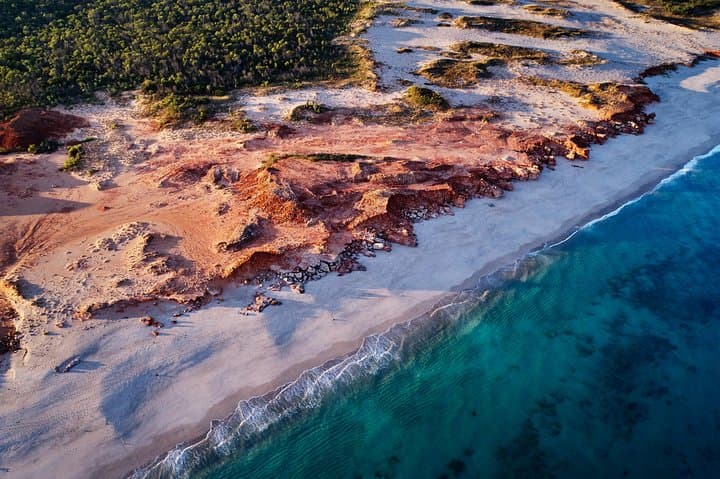 Gorgeous Gorges Scenic Flight and Gorge Hike: Windjana, Bell Gorge & Horizontal Falls photo 3