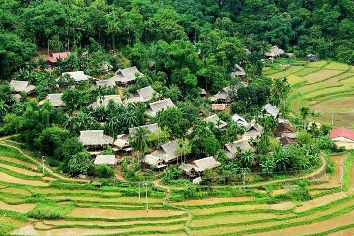 Mai Chau Day Tour: Hiking & Biking Through Vietnam's Valley Villages