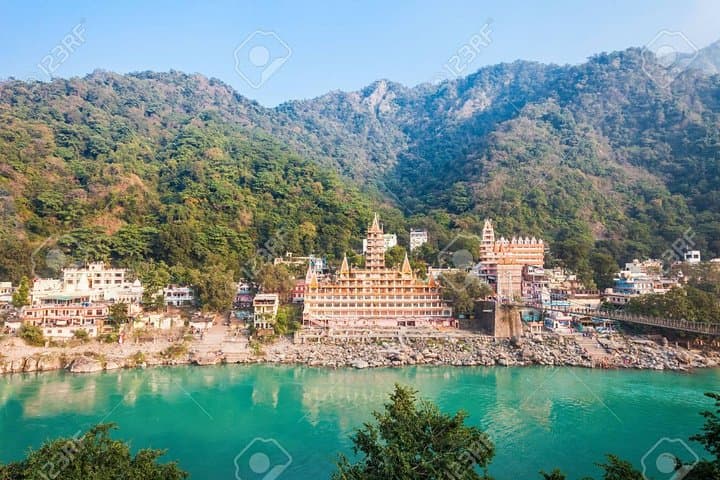Spiritual Haridwar & Rishikesh River Rafting: 4-Day Ganges Pilgrimage and Adventure photo 4