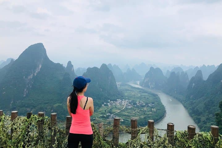 Guilin in 48 Hours: Private Li River Cruise & Longji Rice Terrace Experience