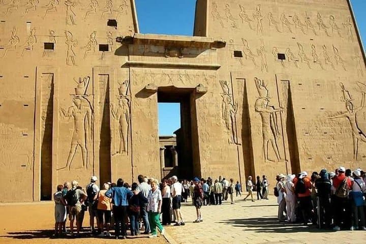 Private Day Tour to Aswan from Luxor — Edfu, Kom Ombo & Philae Temple