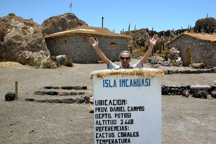 6-Day Bolivia Adventure: La Paz, Tiwanaku & Uyuni Salt Flat Tour photo 4