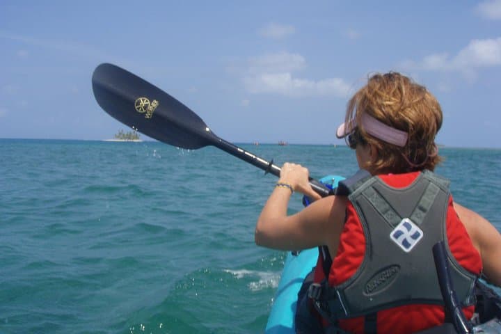 4-Day Guna Yala Kayak Expedition — Sea Kayaking and Guna Culture photo 3