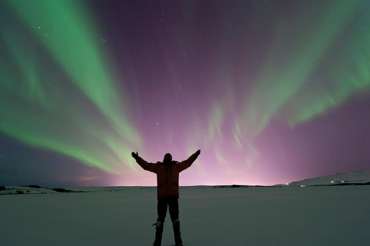 Northern Lights Guided Bus Tour from Reykjavik — Aurora Chasing on Icelandic Nights photo 4